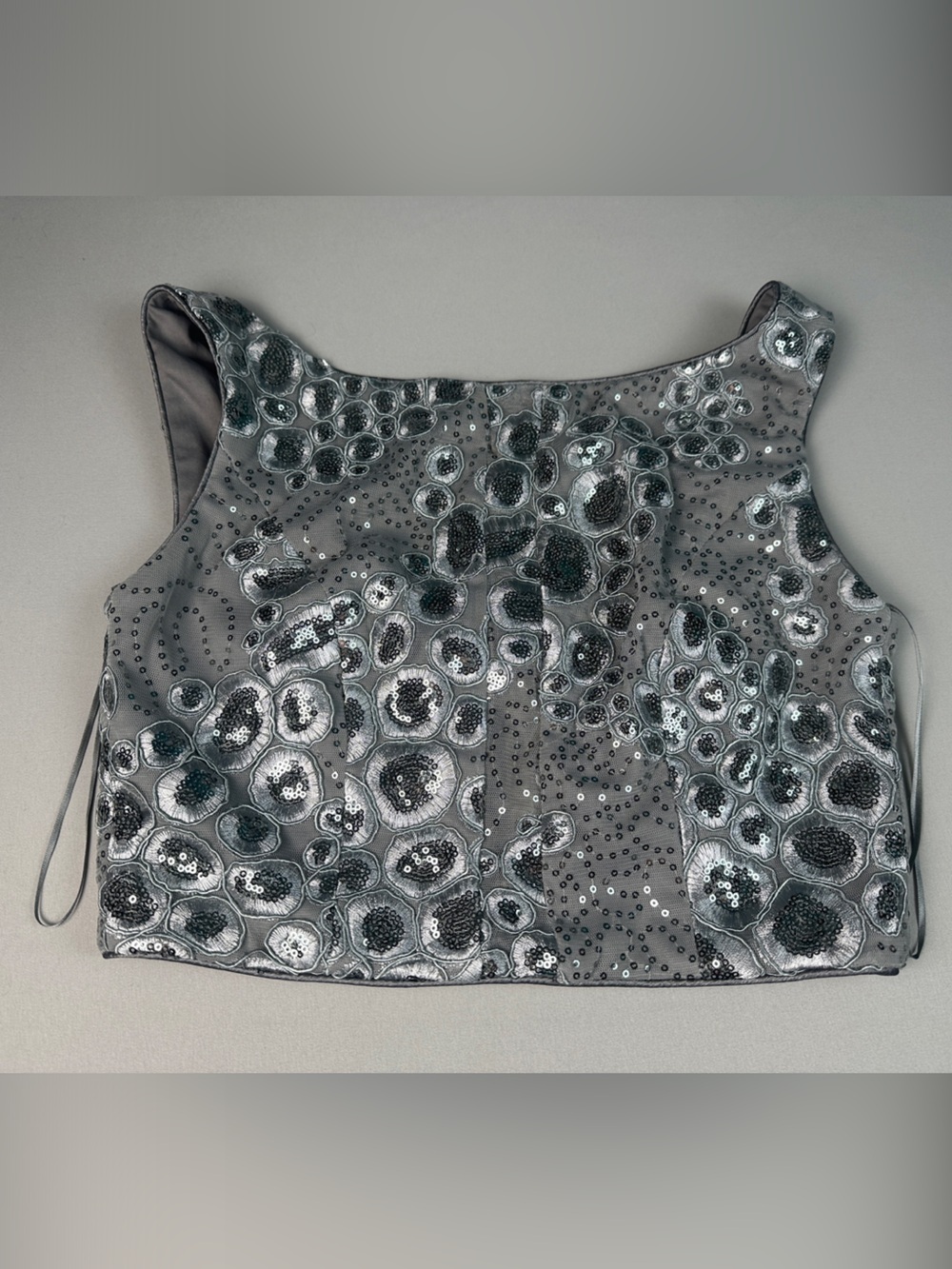 Rue de la Paix Crop Top Sleeveless Embellished Gray Sequin Fancy Women’s